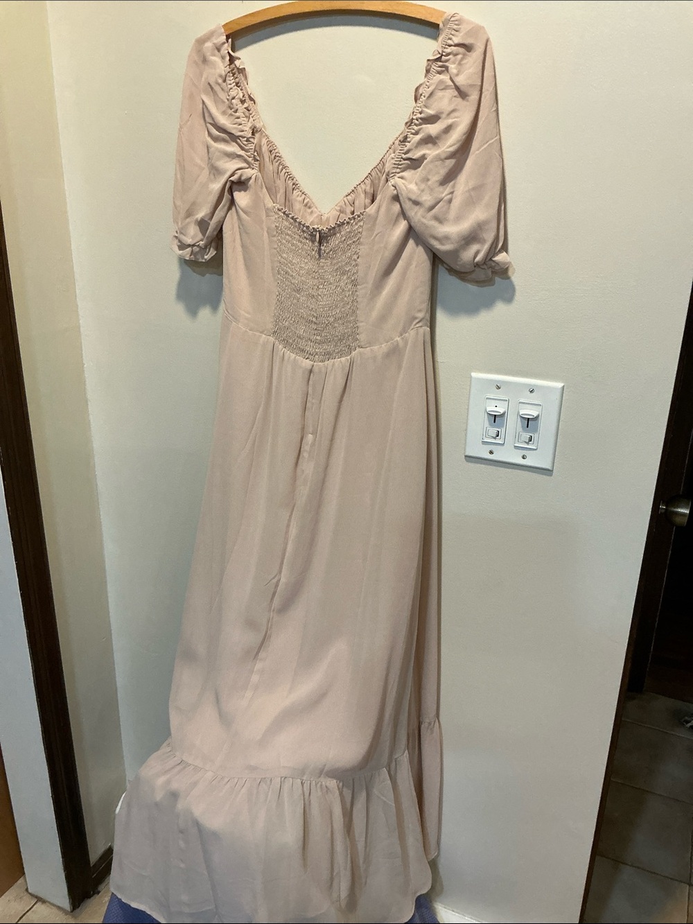 REFORMATION CABERNET DRESS - Picture 4 of 5